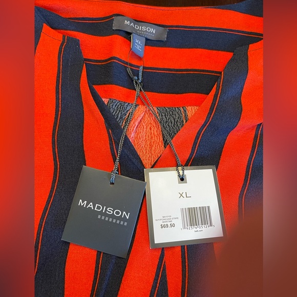 NWT Madison Blouse - Picture 8 of 8
